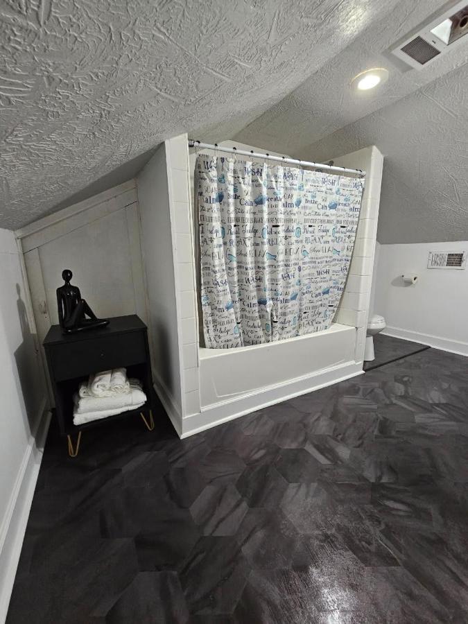Clinton Studio Hotell Lafayette Exteriör bild